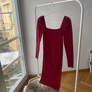 Maroon Body-Hugging Forever 21 Dress